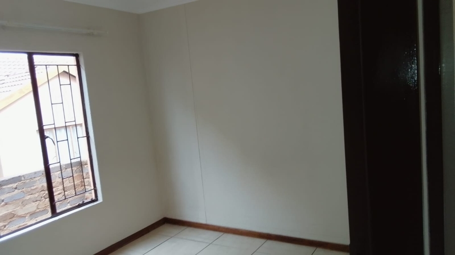 3 Bedroom Property for Sale in Tlhabane West North West